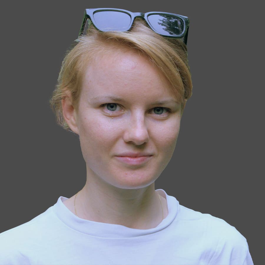 Karolina_Vankova_GRAY