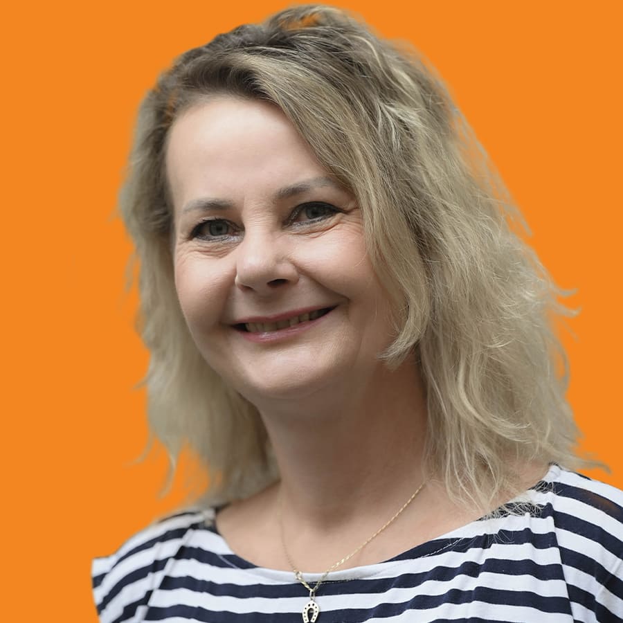 Katerina_Houdova_ORANGE